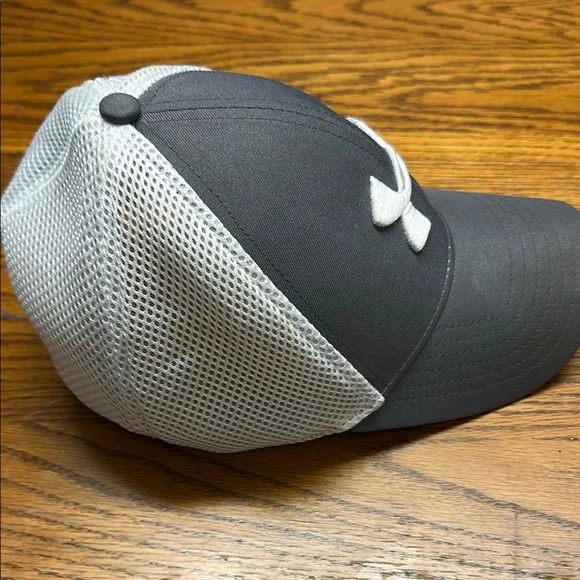 Under Armour White and Gray Mesh Hat - Picture 4 of 8